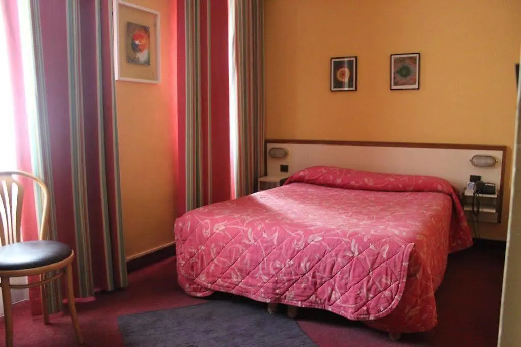 Marmotel Etoile Szálloda