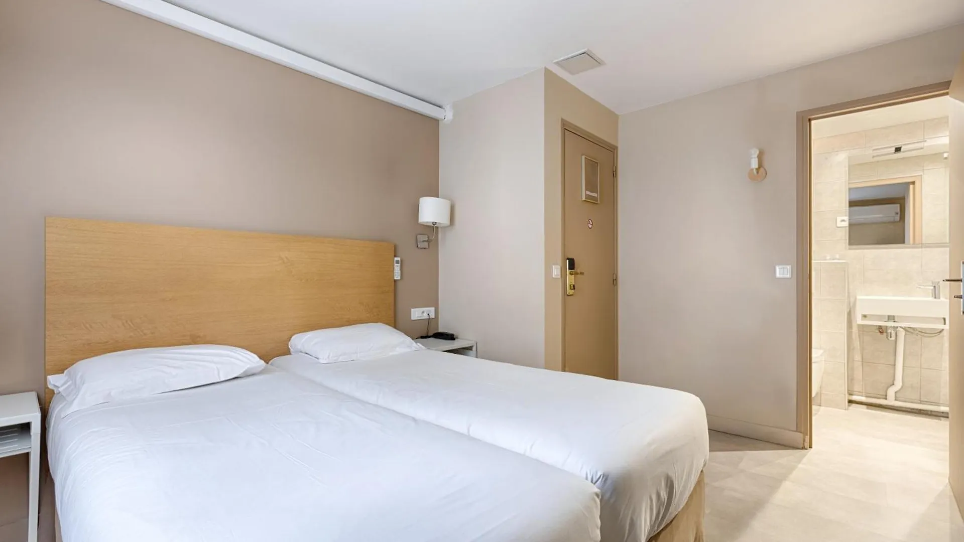 Marmotel Etoile Hotel 3*