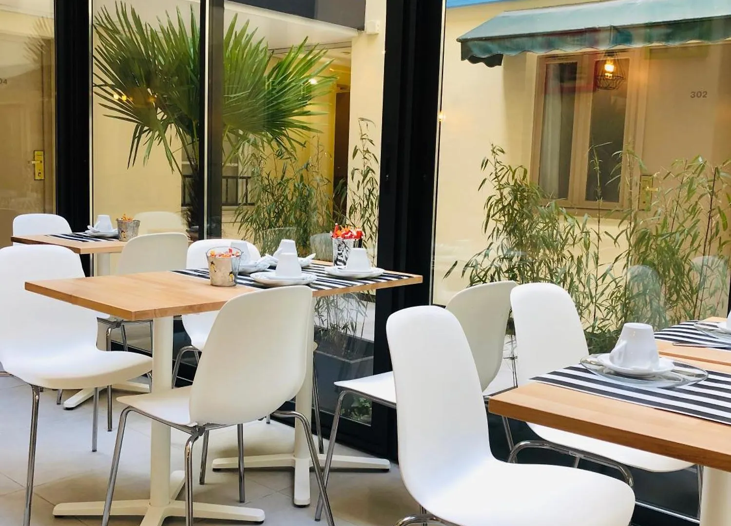 Marmotel Etoile Paris